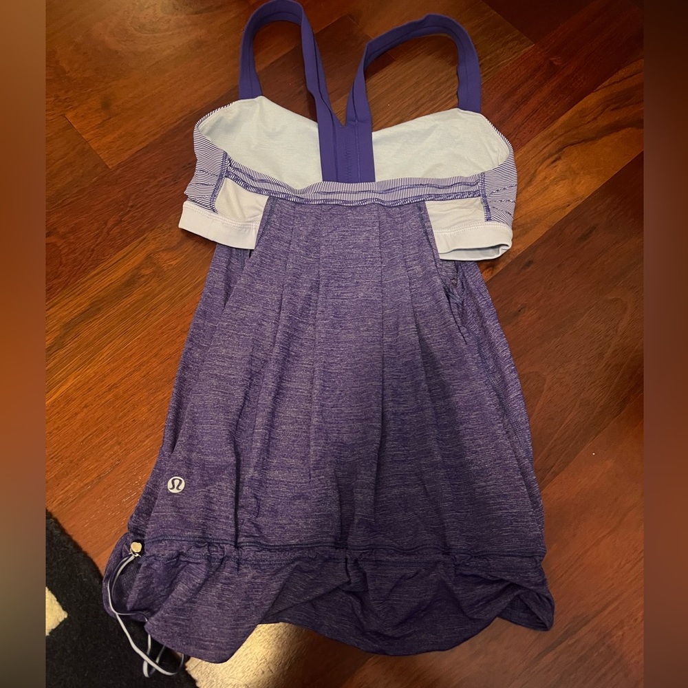 Lululemon purple tank